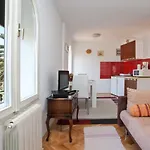 Apartment Nevica Split
